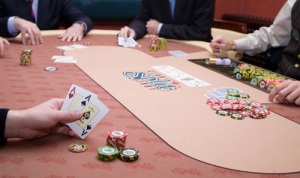 Как называются первые три общие карты в покере?